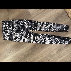 Lululemon tie dye high waisted luxstreme leggings